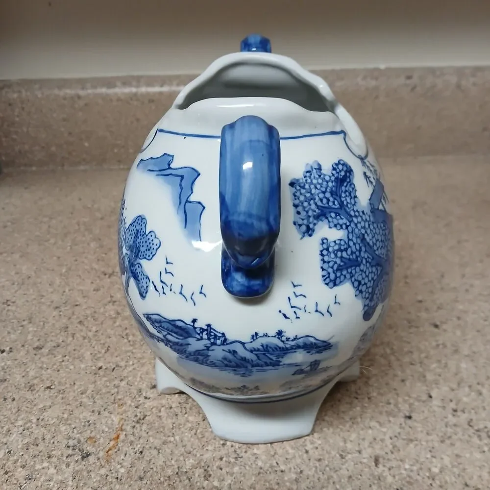 Vtg Blue & White Chinoiserie Vase Bombay Shape Cachepot Double Scroll Handle